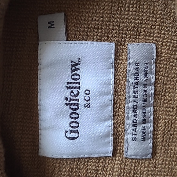 GOODFELLOW & CO - Men's Long Sleeve Textured Henley Shirt - Picture 2 of 2